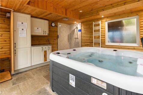 Hot Tub Room