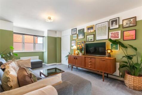 Lounge 4