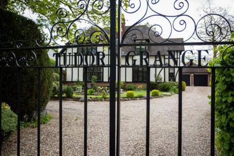 Creightons Estate Agents