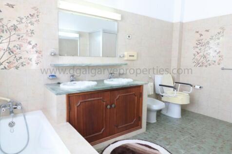 bathroom_bedroom1