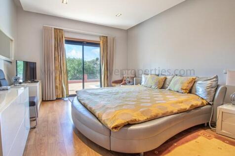 bedroom2
