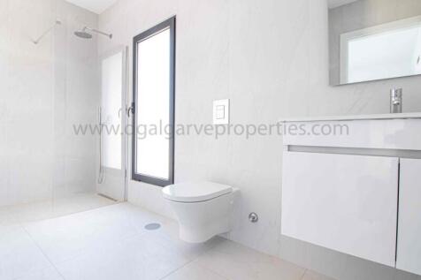 bathroom2
