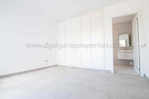 bedroom2