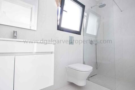 bathroom1