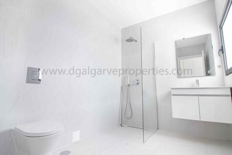 bathroom4