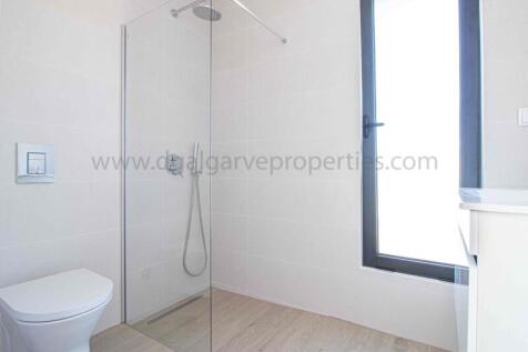 bathroom2