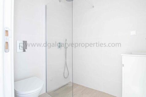 bathroom3