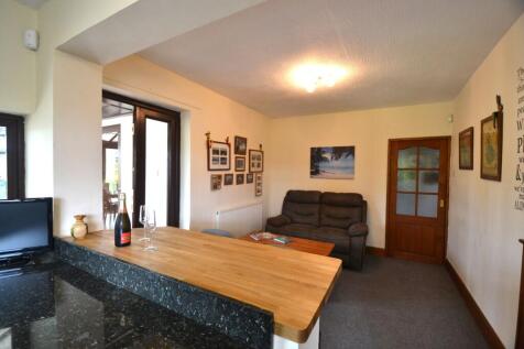 Dining/Family Room