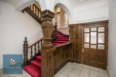Communal Entrance Hall