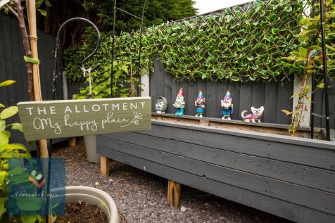 Garden Feature