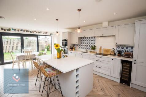 Open Plan Living/Dining/Kitchen