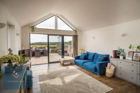 Open Plan Kitchen/Living Room