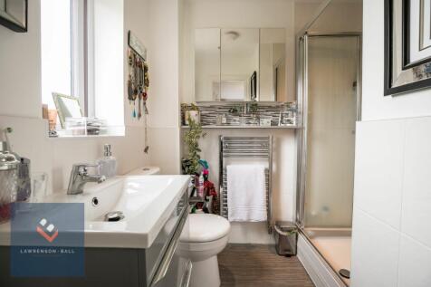 Master En-Suite