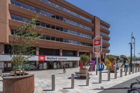 MeridianHouseWatford66.jpg