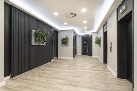 Hallway.jpg