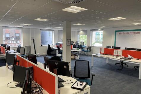First Floor 28 Clarendon Road 16.JPG