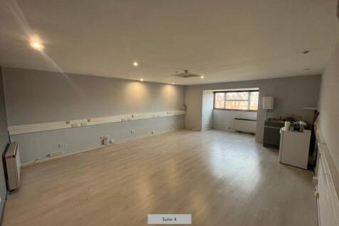 Suite 4.jpg