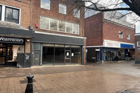 162 High Street Berkhamsted - High Street Shot