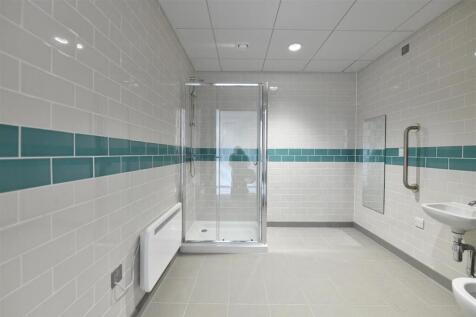 10 Shower.JPG