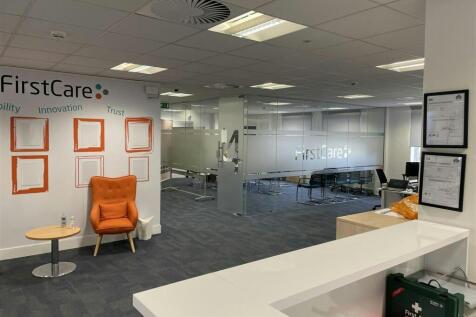 First Floor 28 Clarendon Road 11.JPG