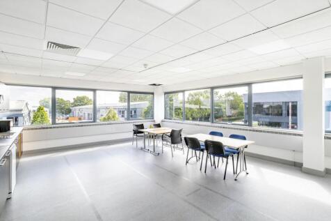 The Cube  Hemel Hempstead2.jpg