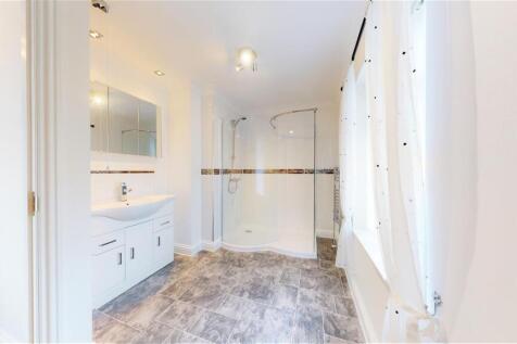 Annex Shower Room