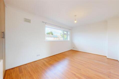 Main bedroom 1