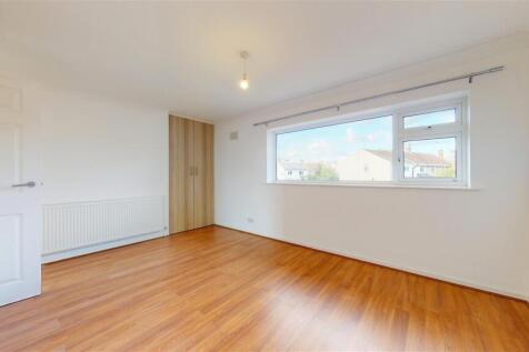 Main bedroom 2