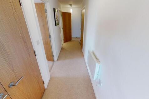 Hallway.jpg