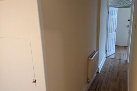 Hallway.jpg