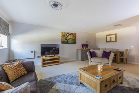 Sienna House 2-12.jpg
