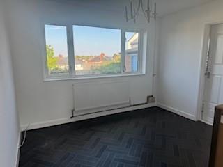 2 Cornwall - Bedroom.jpg