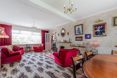 Wimbourne Crescent 14-28.jpg