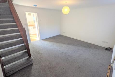 Living Room.jpg