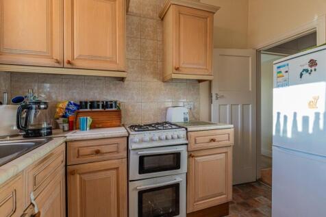 Redlands Road 132-11.jpg