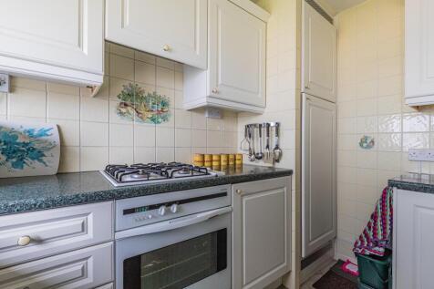 2 Vista Court-15.jpg