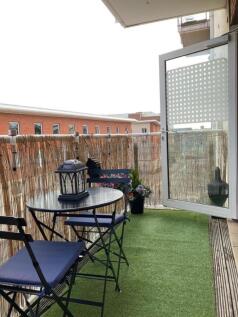 Balcony(2).jpg