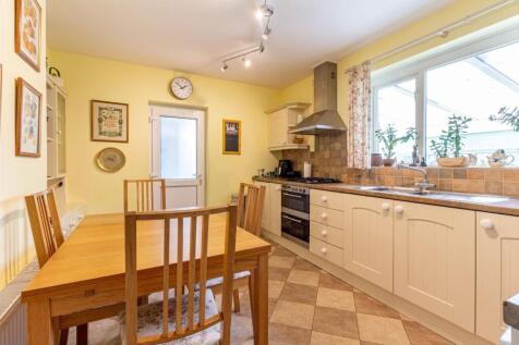 Kitchen-1.jpg