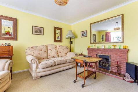 Living-Room-2.jpg