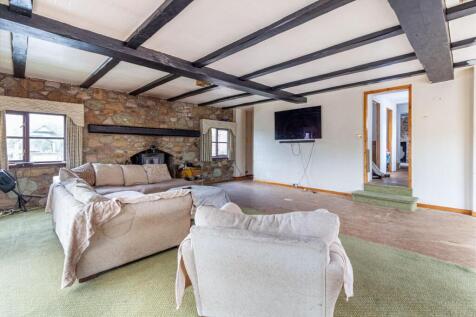 Living-Room-3.jpg