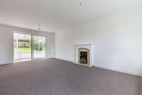 Living-Room-2.jpg