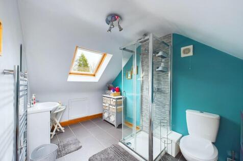 Second Floor Bathroom