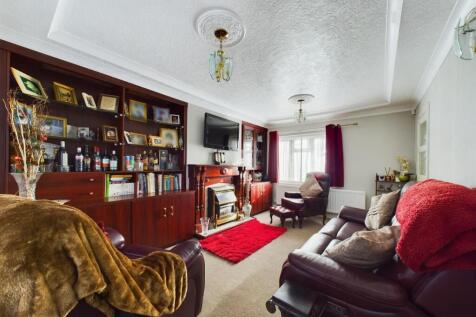 Lounge 2