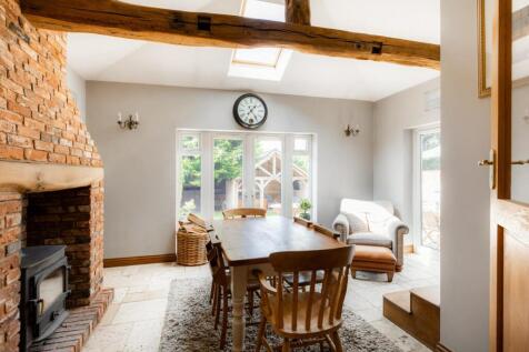 Breakfast Room