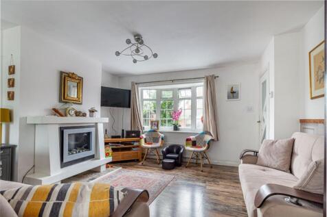 Living-Room-2.jpg