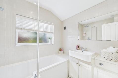 Ground Floor Bathroom