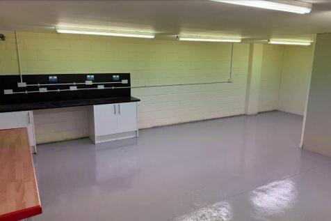 Unit 2, 259 Summerlee Street
