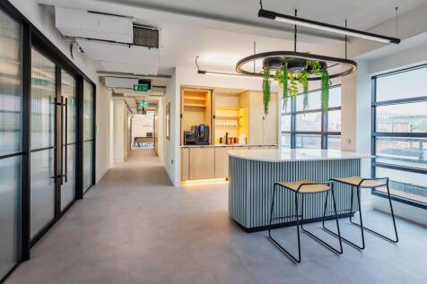7 Kitchenette