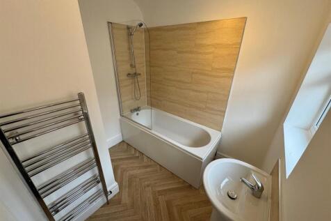 A29Bathroom.jpg