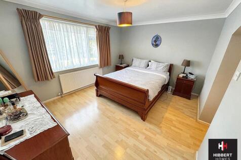 Bed1......jpg
